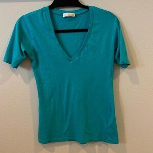 C & C California v neck shirt size medium